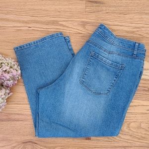Bandolino Selene Cropped Jeans